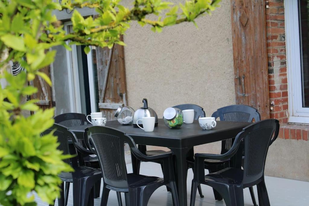 Halte De Saint Leger Deplacements Professionnels Et Familles Exterior photo